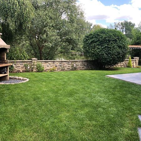 Chalet La Boheme Prouilly المظهر الخارجي الصورة